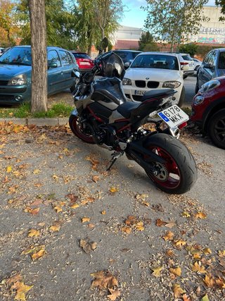 Kawasaki Z900 2023 A2 Impecable. 10.000km