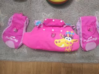 Lote de 5 artículos para piscina.