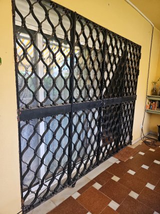 Rejas de seguridad para puertas/ventanas