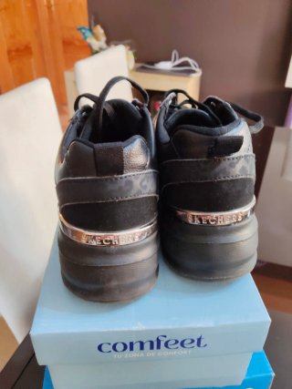 Zapatillas Skechers Negras