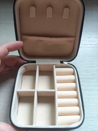 Joyero de viaje negro y beige