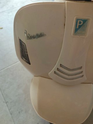 Vespa Scooter Infantil