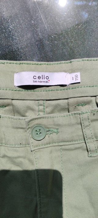 Pantalón corto verde