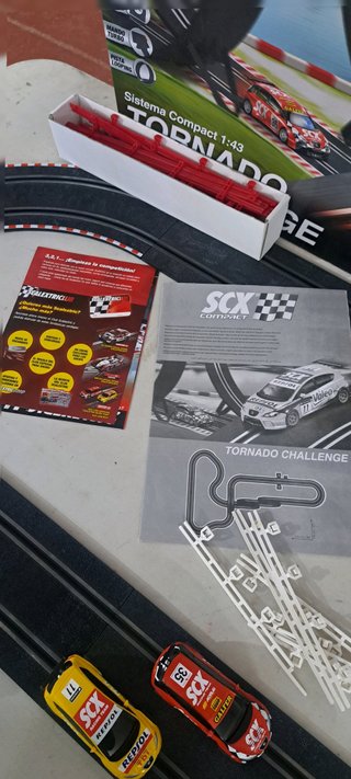 Scalextric Tornado Challenge (completo)