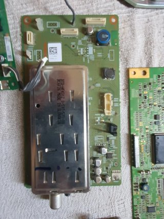Despiece TV LCD Sony KDL-32V2000