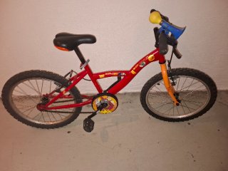 Bicicleta infantil roja 20
