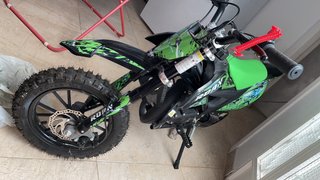 Moto ROAN 709 Motocross Negra y Verde