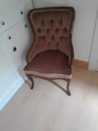 Sillón de terciopelo vintage