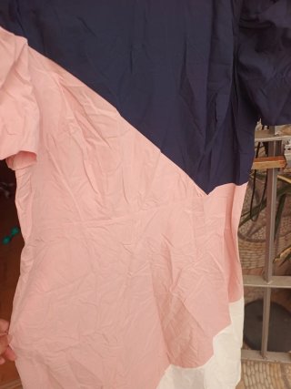 Vestido azul y rosa