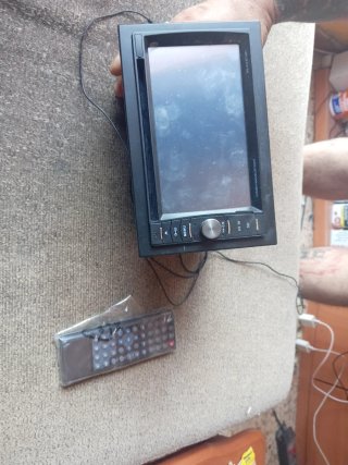 Radio caset DIN2