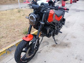 Benelli Leoncino 125 - Seguro hasta 9/7/27