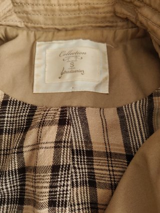 Gabardina Stradivarius Talla S
