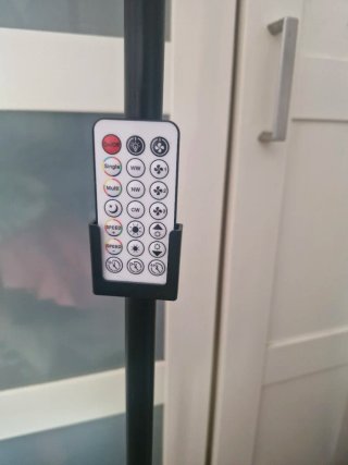 Lámpara LED de pie con ventilador
