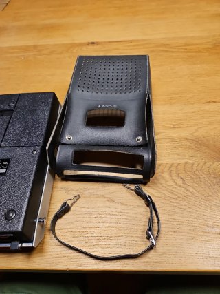 Registratore portatile Sony TC100A non testato.