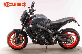 YAMAHA MT 09