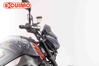 YAMAHA MT 09
