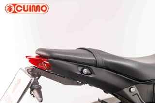 YAMAHA MT 09