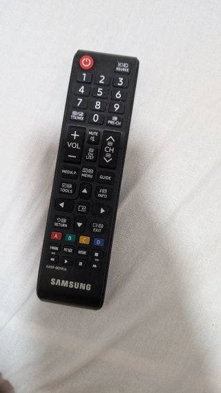 Samsung TV 32” HD Serie 4 M4000