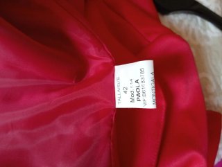 Chaqueta corta roja