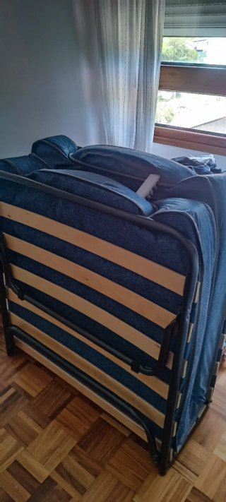 Cama Plegable Tapizada