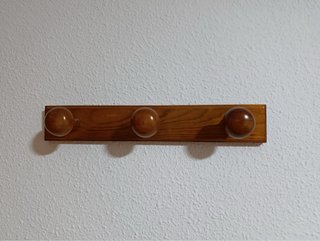 2 Percheros Madera 3 Colgadores