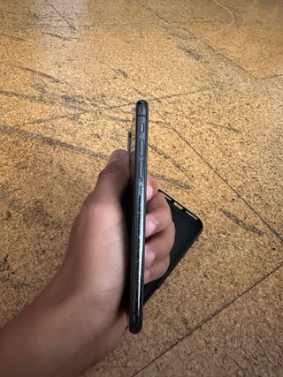 iPhone XS Space Gray