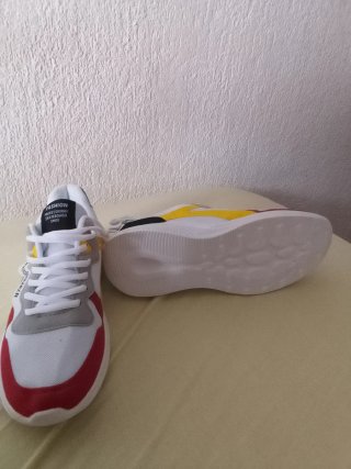 Zapatillas deportivas talla 39 nuevas