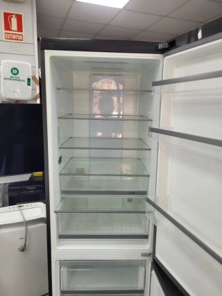 ☆NEVERA MARCA HAIER COMBI NOFROST CLASES A☆
