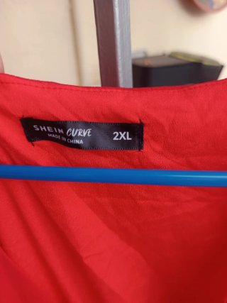 Vestido SHEIN Rojo Talla XXL