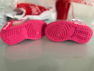 Deportivos Niña Barbie Nike Talla 22