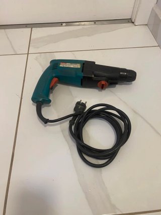 Taladro percutor Makita