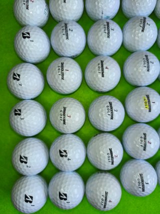 30 Bolas de Golf Bridgestone
