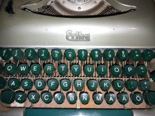 Máquina de escribir Erika vintage
