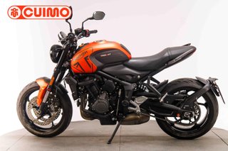 TRIUMPH TRIDENT 660