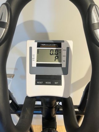 Bicicleta Elíptica BH EVO C1000 YC1000