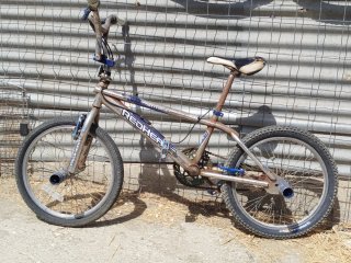 Bicicleta BMX Redhead