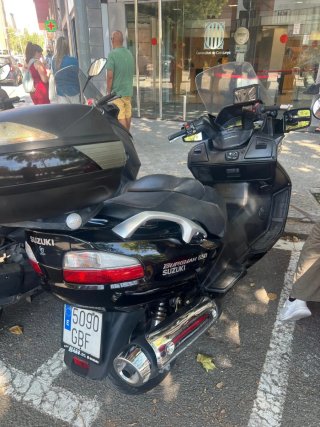 Suzuki Burgman 650 Ejecutiva 2008