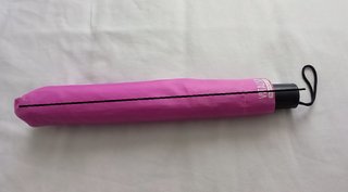 Paraguas plegable rosa