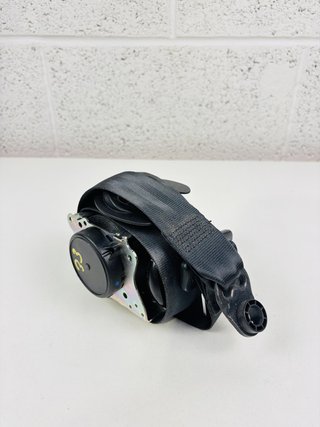 Cinturón delantero derecho Land Rover Discovery Sport 2014-2019 FK72611B08AC