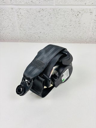 Cinturón delantero derecho Land Rover Discovery Sport 2014-2019 FK72611B08AC