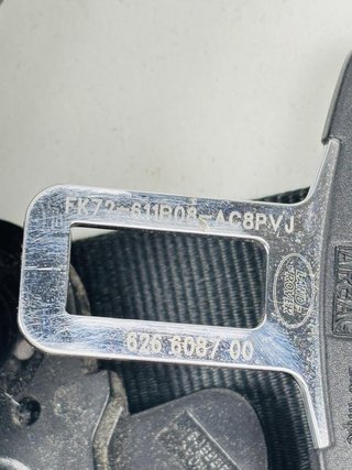 Cinturón delantero derecho Land Rover Discovery Sport 2014-2019 FK72611B08AC