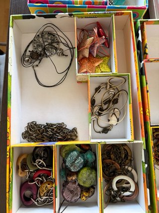 GRATIS Lote collares y pulseras multicolor