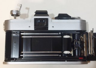 CANON FTb QL + 50 mm + FLASH