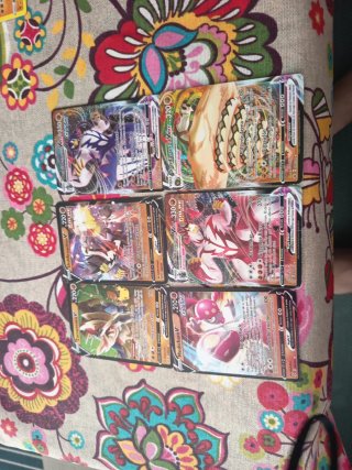 Lote de Cartas Pokémon.