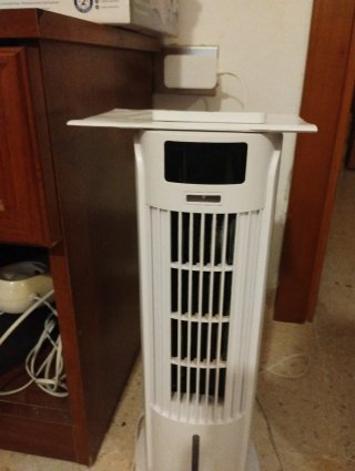 Ventilatore da terra bianco