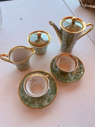 Juego de té vintage porcelana verde y oro