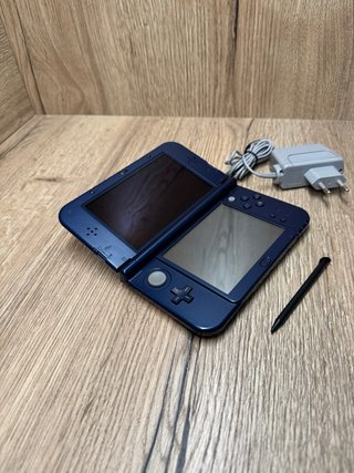Nuovo Nintendo 3DS XL blu metallizzato