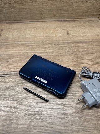 Nuovo Nintendo 3DS XL blu metallizzato