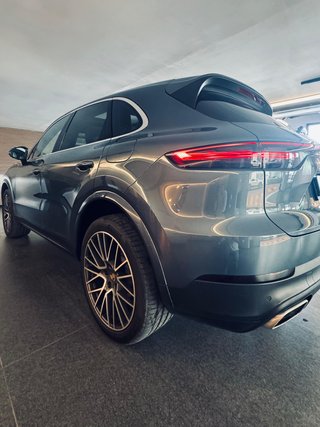 Porsche Cayenne 2020