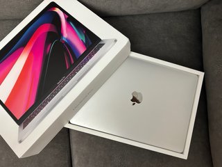 MacBook Pro 13 M2 2022